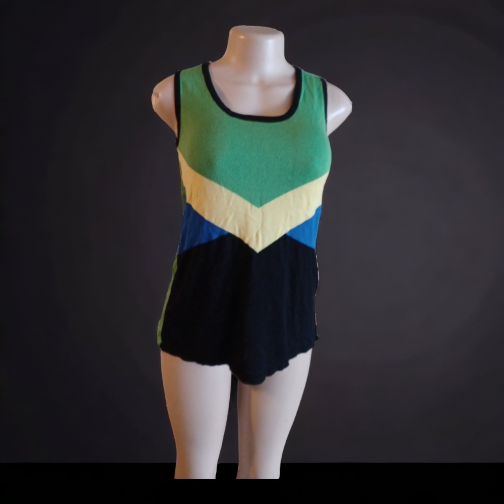 Kenar viscose knit top small